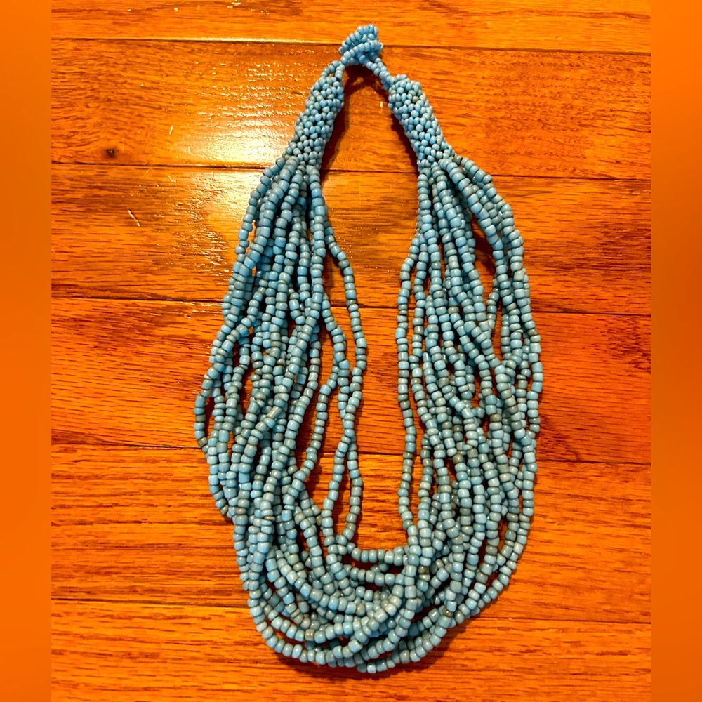 Like-new hand-beaded turquoise necklace